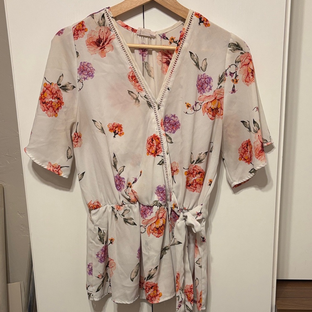 Floral Wrap Top with side bow - L